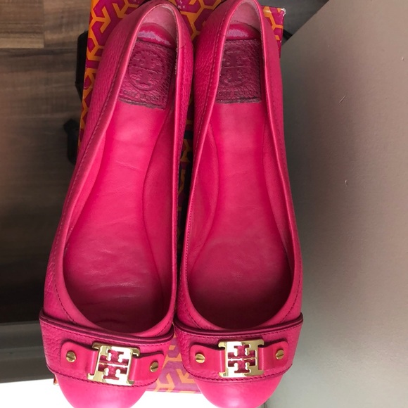 Tory Burch flats - Picture 2 of 6